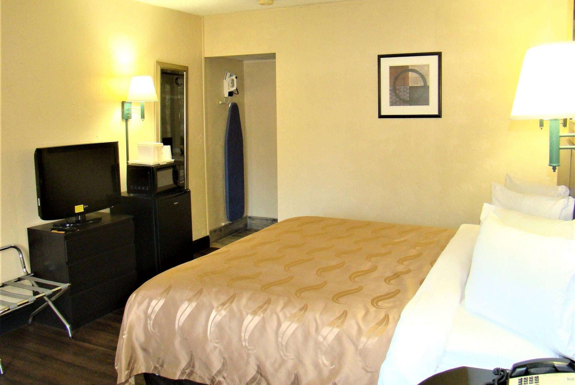 Baymont By Wyndham Front Royal Near Shenandoah National Park Hotel Ngoại thất bức ảnh