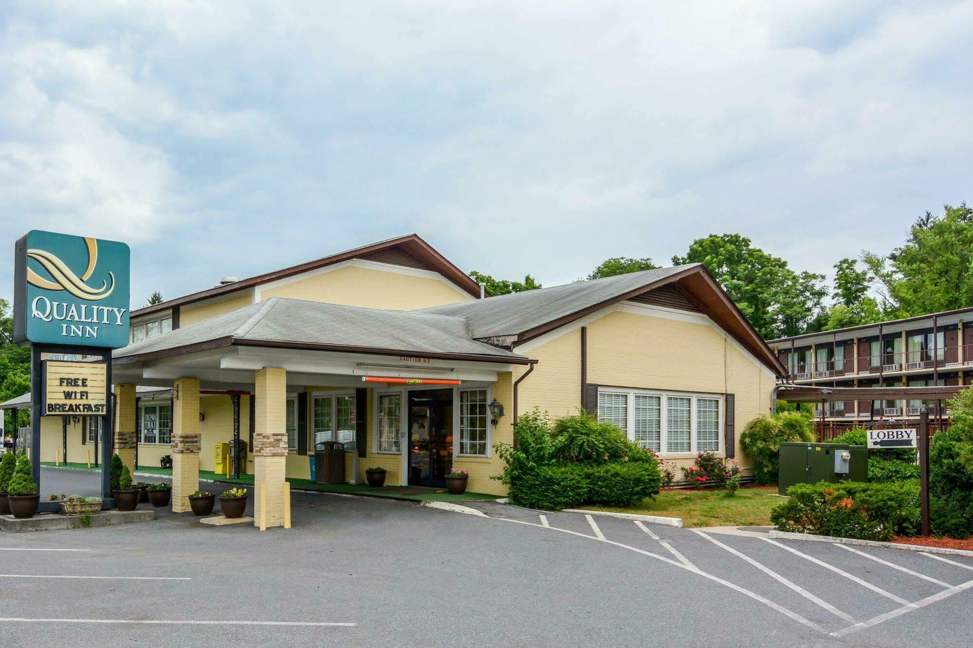 Baymont By Wyndham Front Royal Near Shenandoah National Park Hotel Ngoại thất bức ảnh